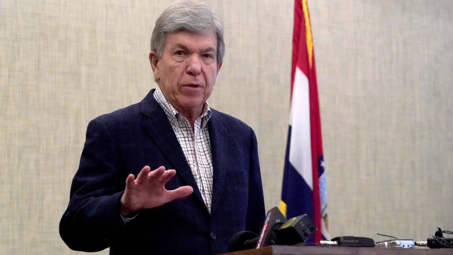 Senator Roy Blunt Delivering Speech At Event Background
