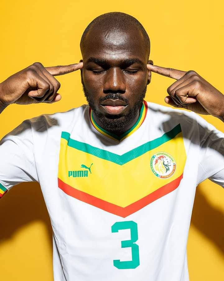 Senegal National Football Team Player Koulibaly Background