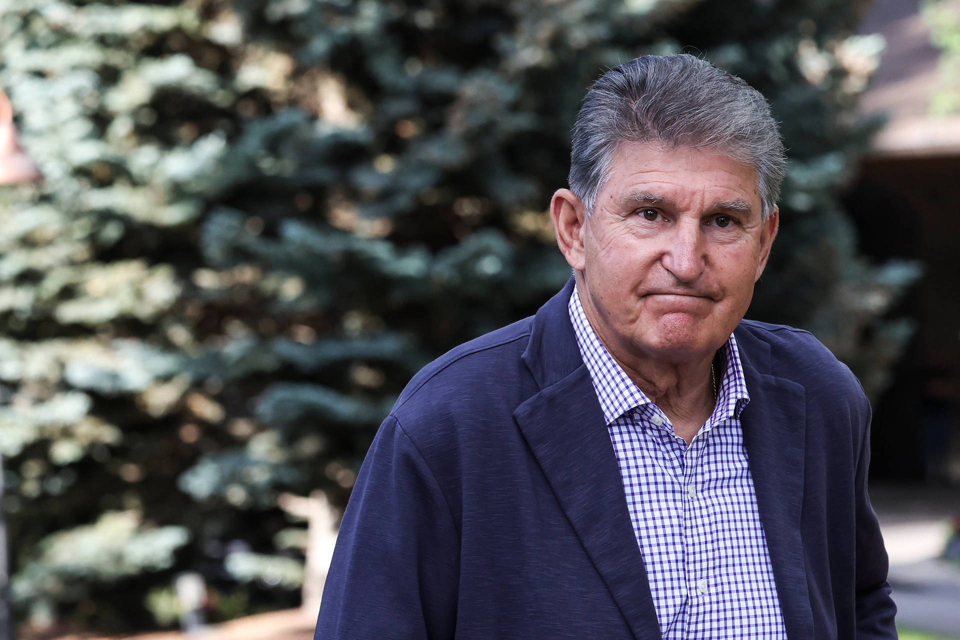 Senior-looking Joe Manchin Background