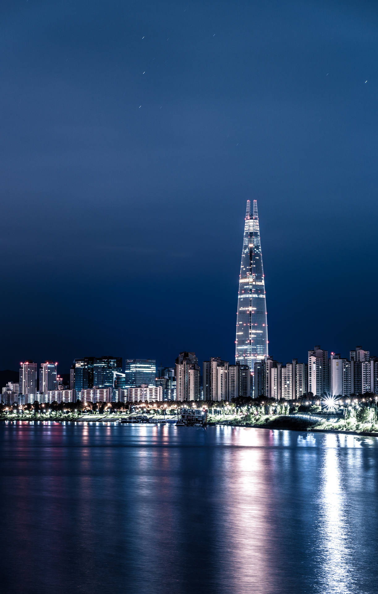 Seoul Lotte Tower Background