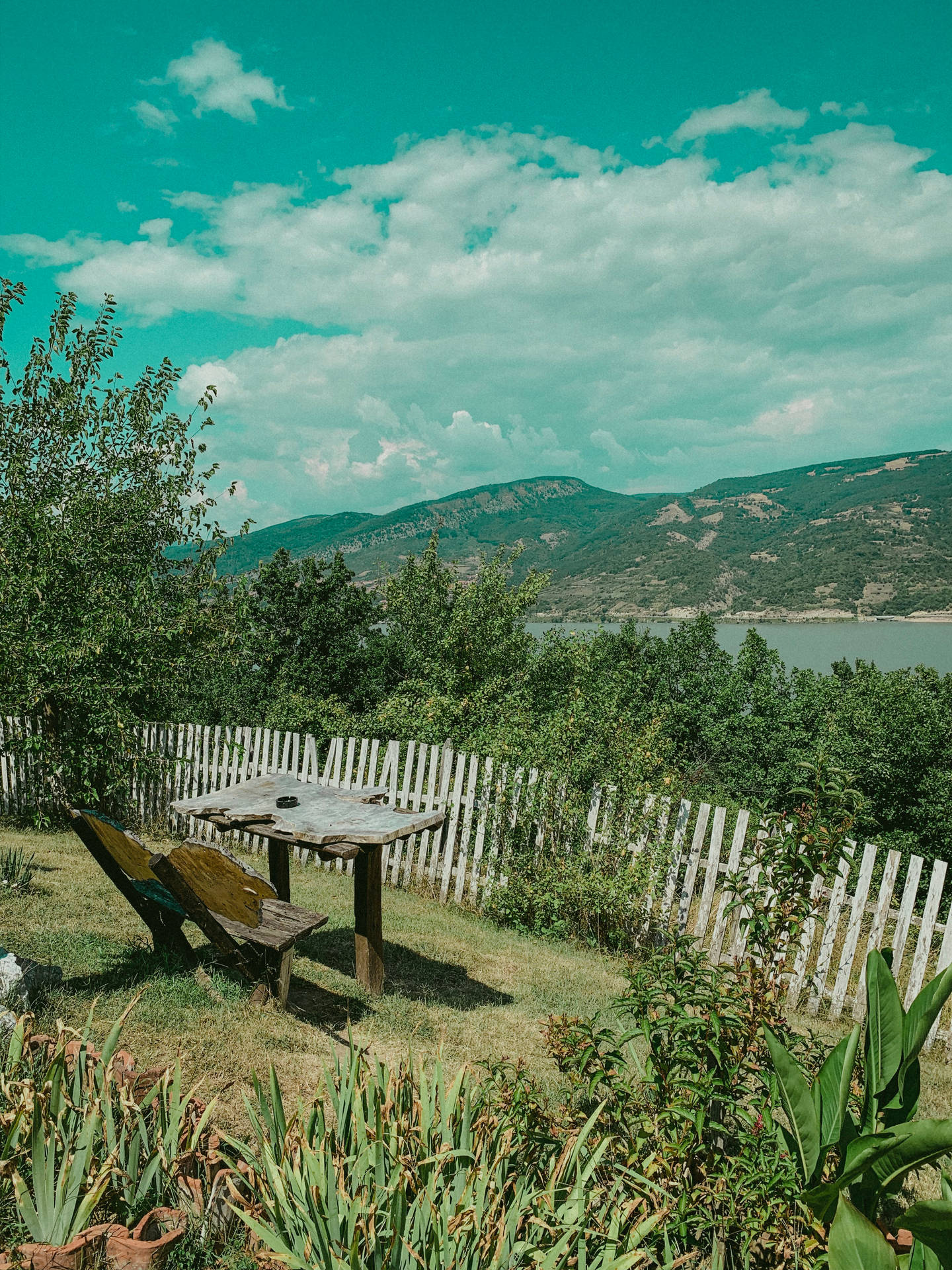 Serbia Mountain View Background