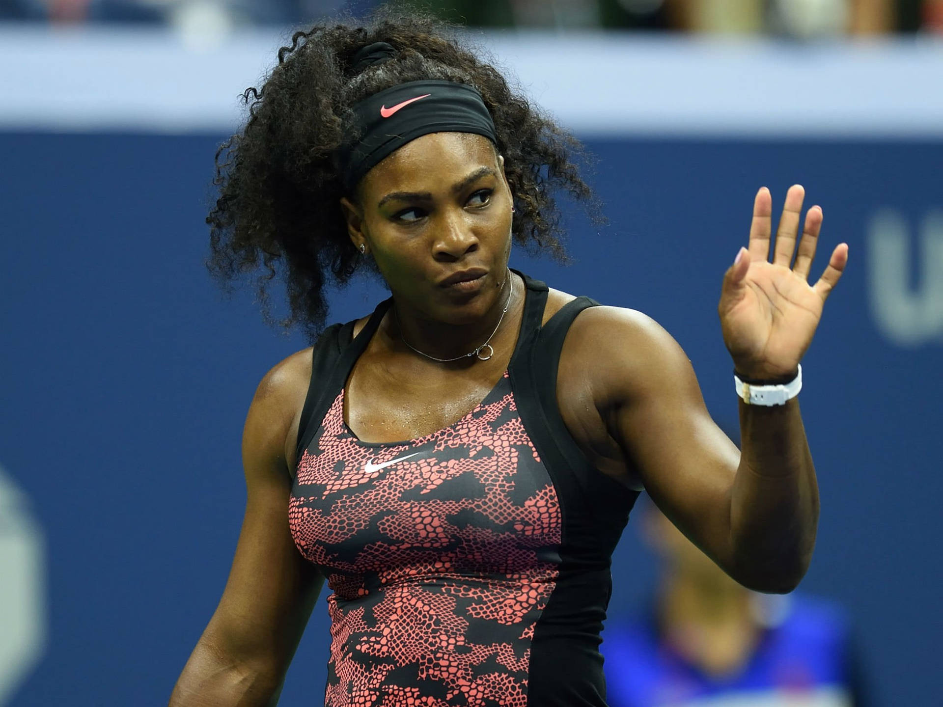 Serena Williams Palm Raise Background