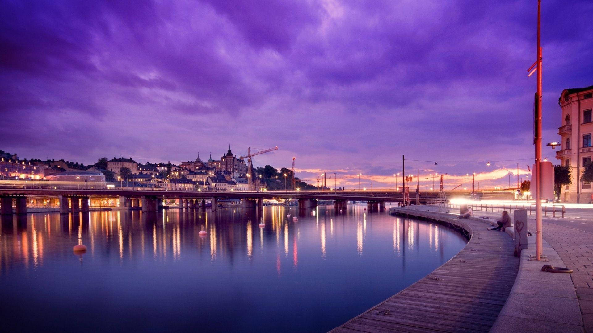 Serene Night View Of Stockholm Waterfront - The Venice Of The North Background