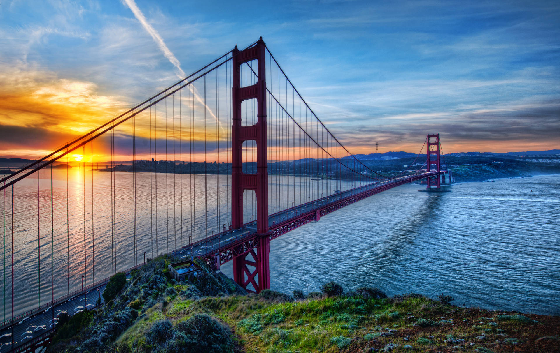 Serene Sunrise Over Golden Gate Bridge Background