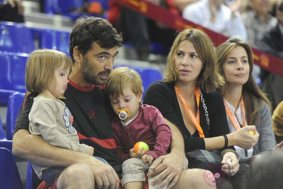 Sergi Bruguera With Family Background