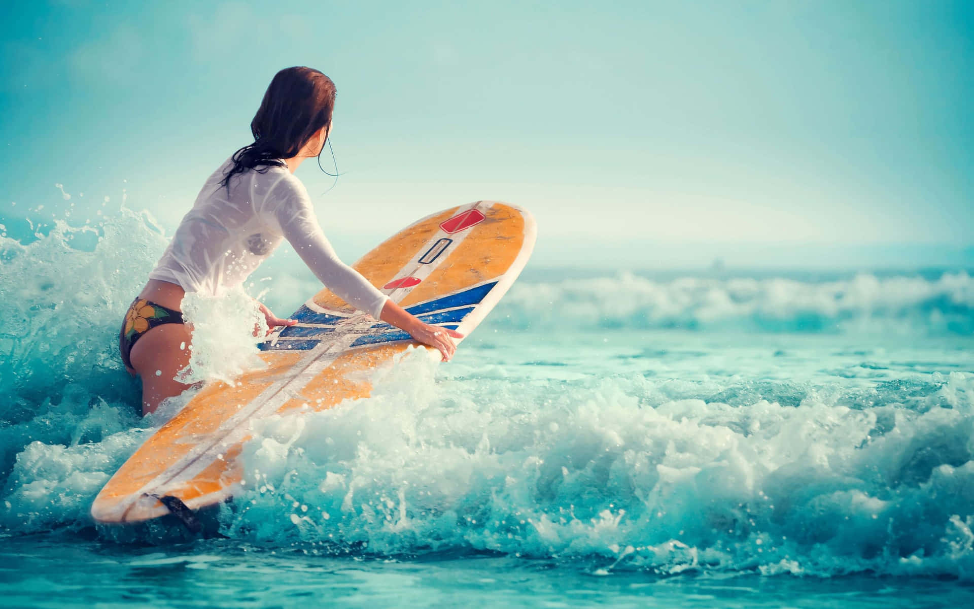 Sexy Beach Surfing