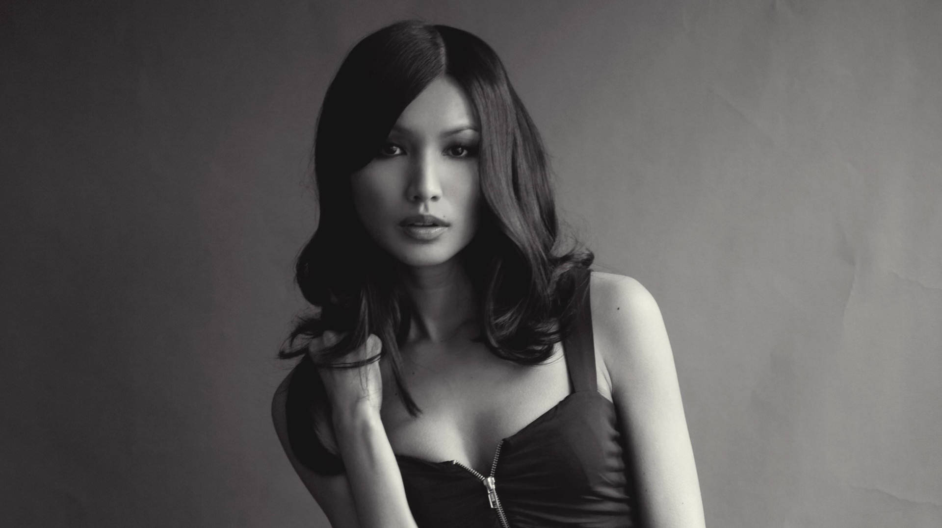 Sexy Greyscale Gemma Chan Background