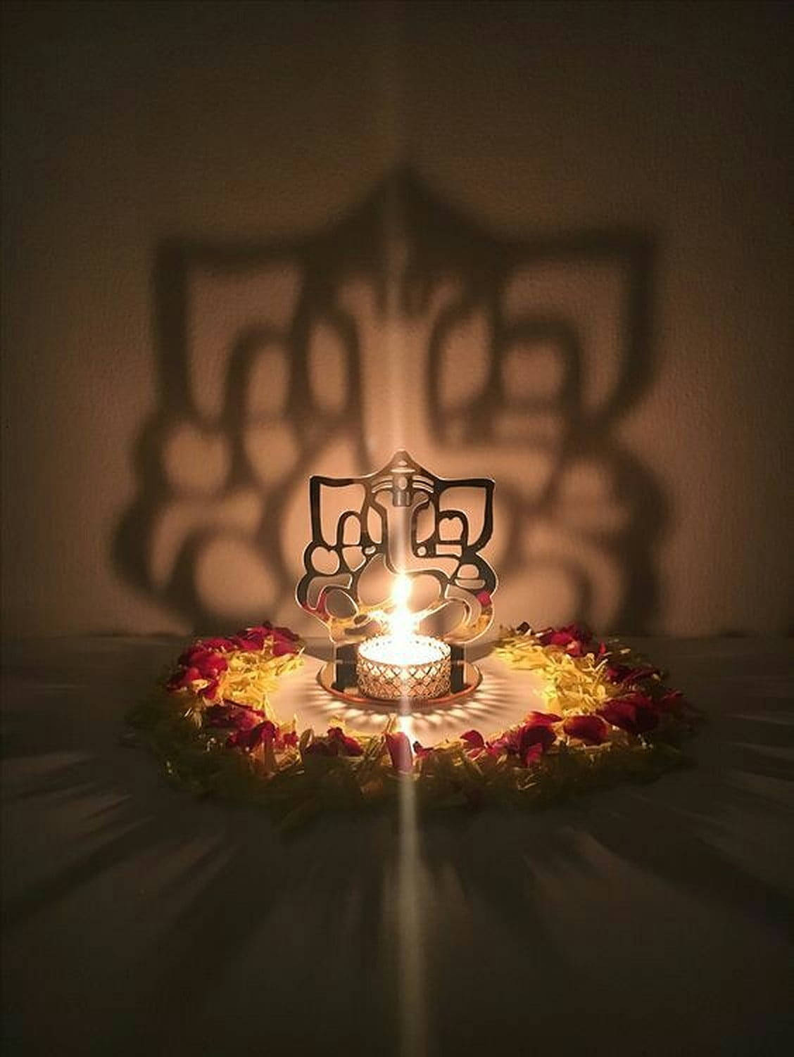 Shadow Of Ganesh Mobile Background