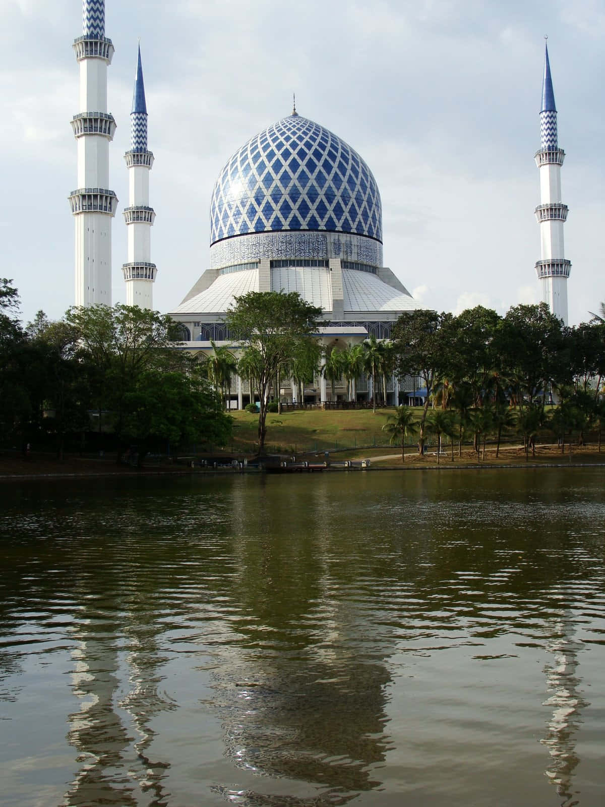 Shah Mosque From A Distance Background