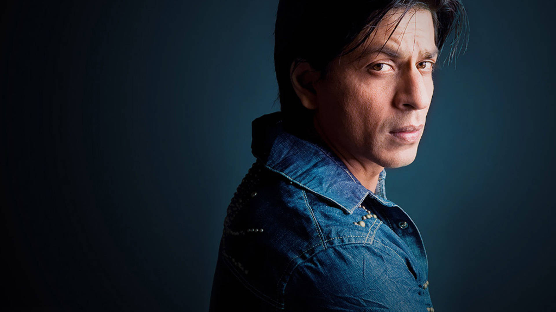 Shah Rukh Khan Dramatic Photoshoot Background