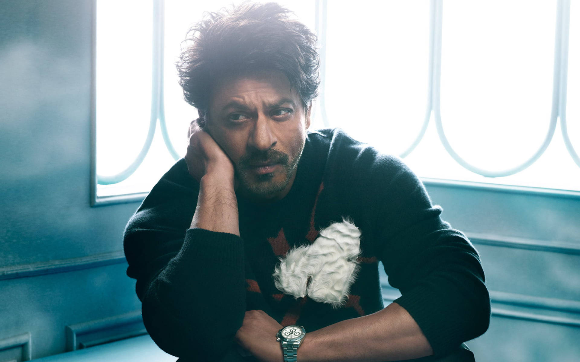 Shah Rukh Khan Gq Pensive Pose Background