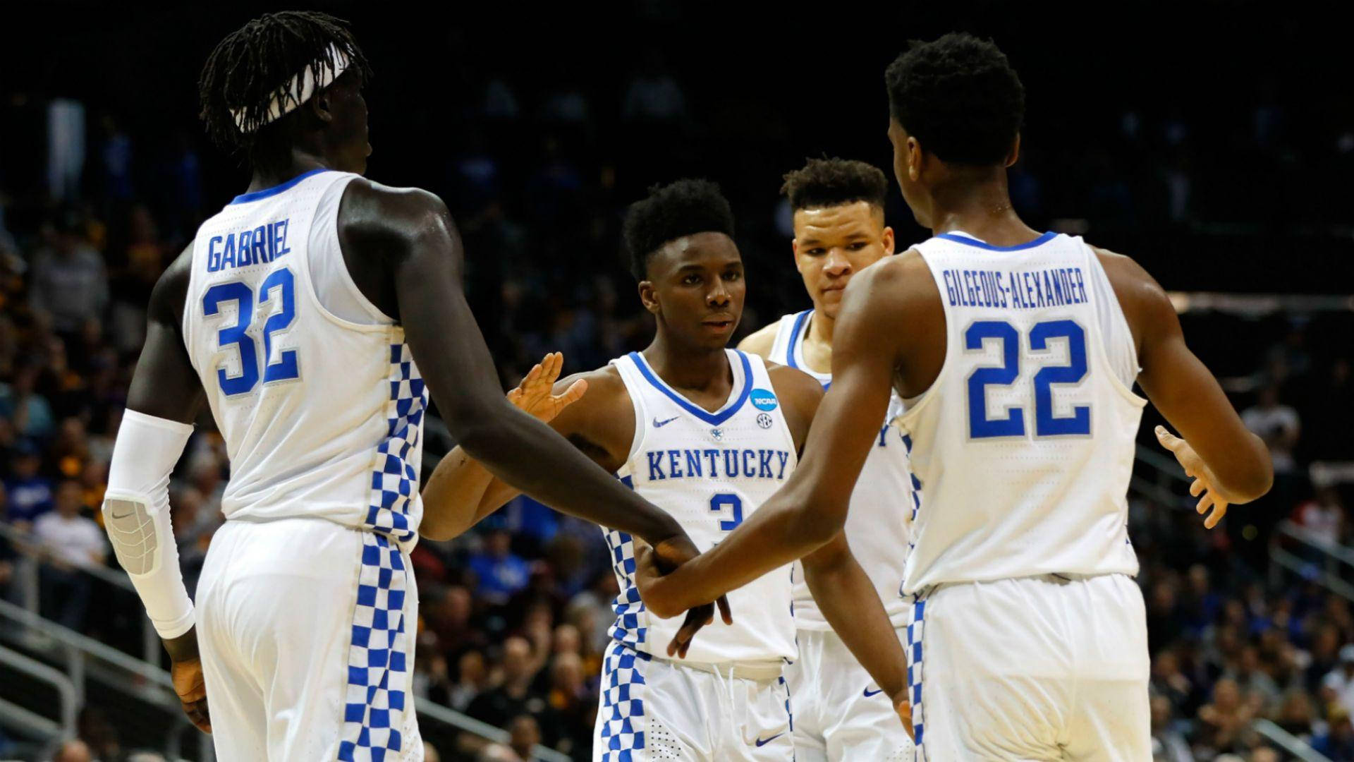 Shai Gilgeous Alexander Hamidou Diallo Celebrate Team Background