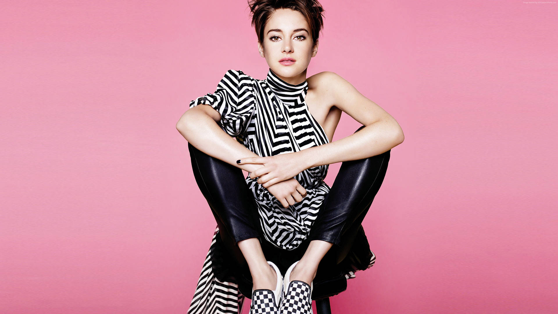 Shailene Woodley For Marie Claire Photoshoot Background