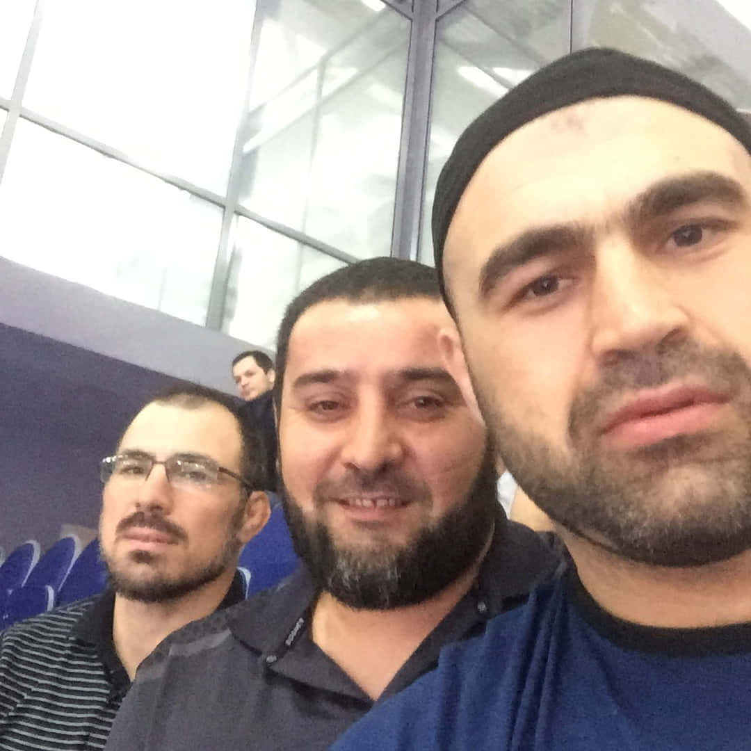 Shamil Abdurakhimov Group Selfie