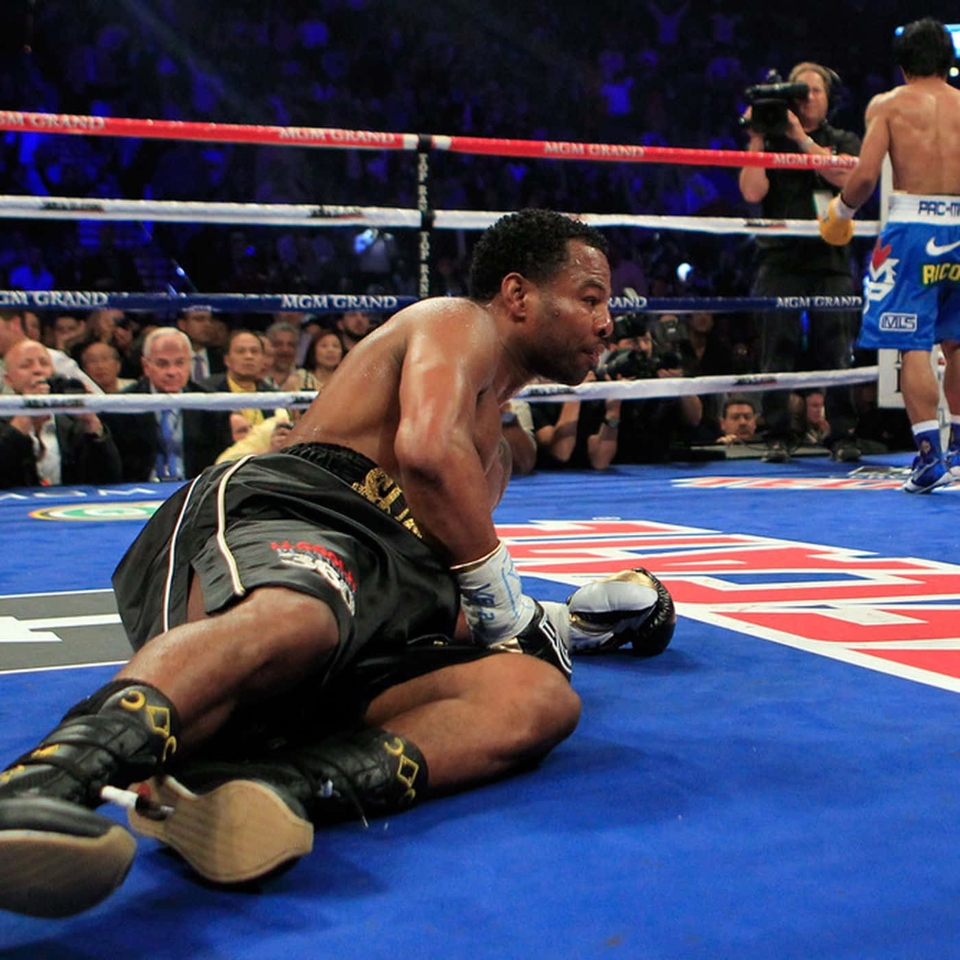 Shane Mosley Knocked Down