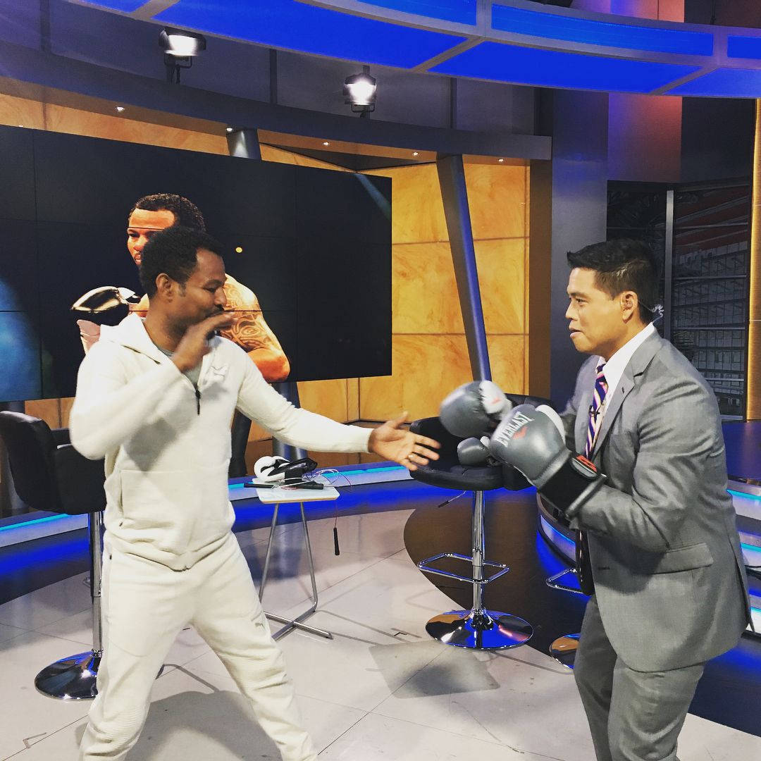 Shane Mosley Teaching Punching Background