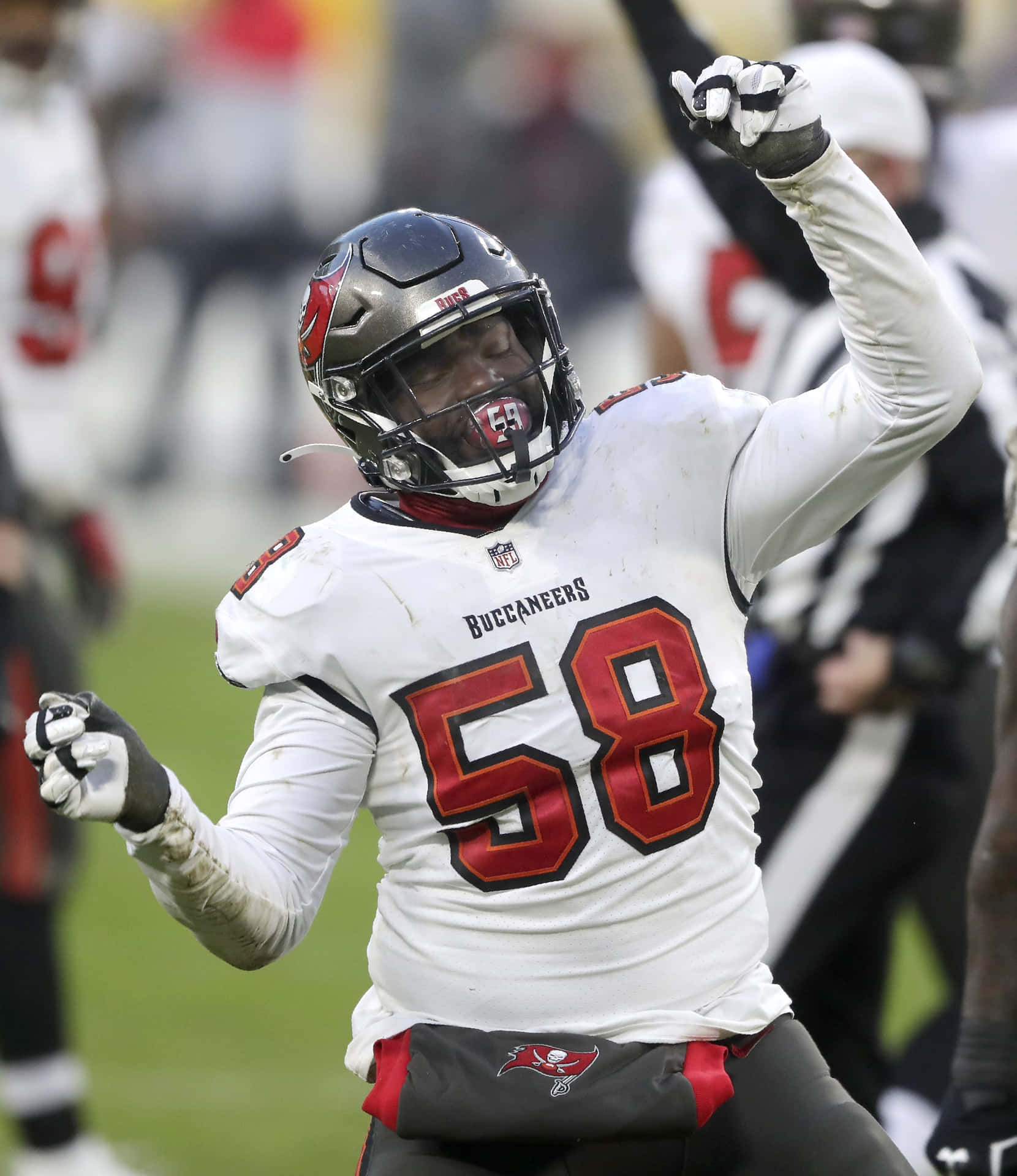 Shaquil Barrett Dancing Nfl Player Background