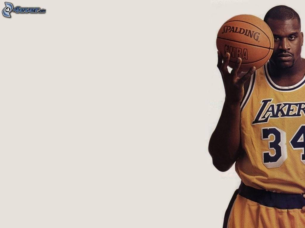 Shaquille O'neal Ball Pictorial