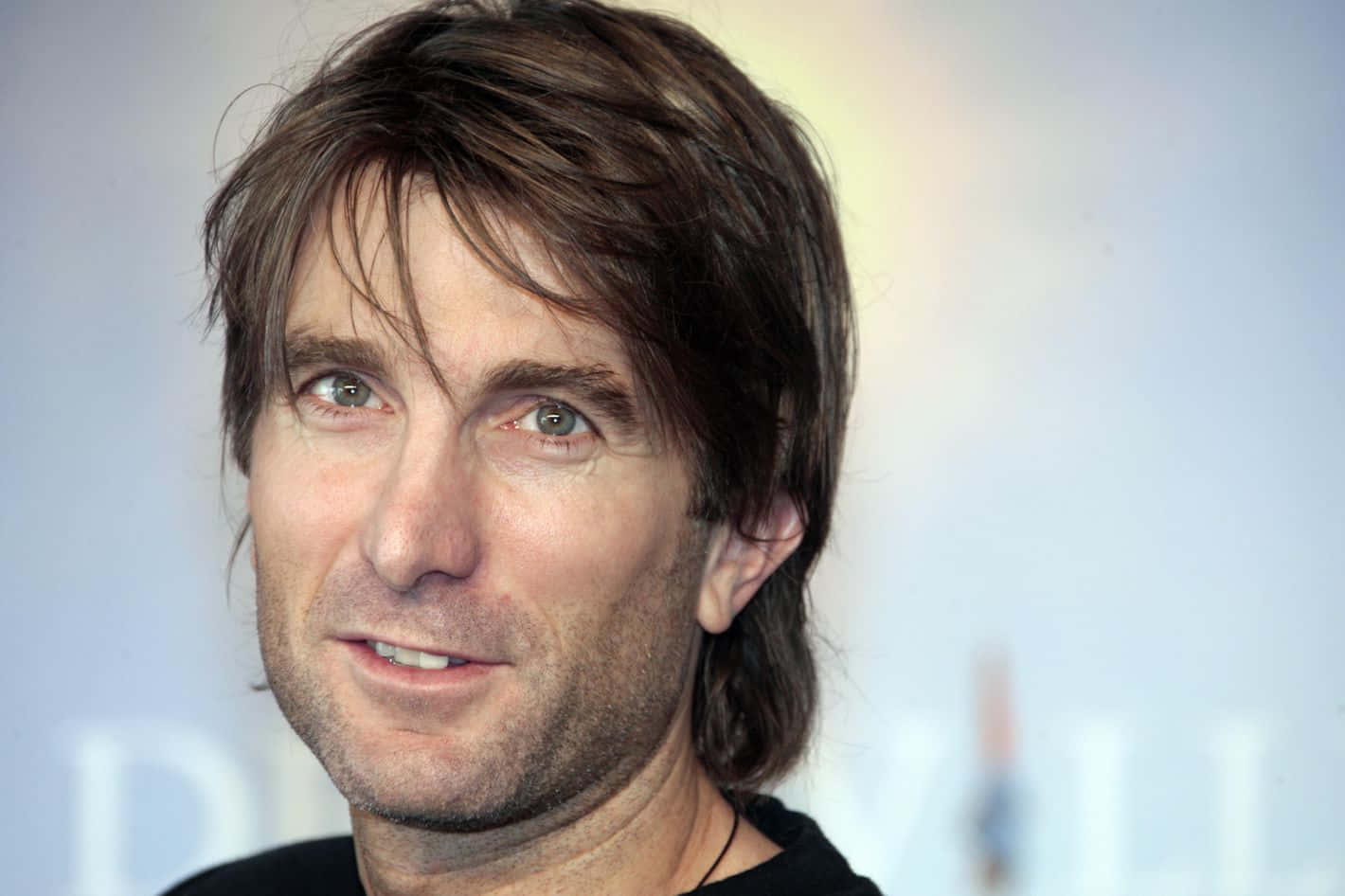 Sharlto Copley [wallpaper] Background