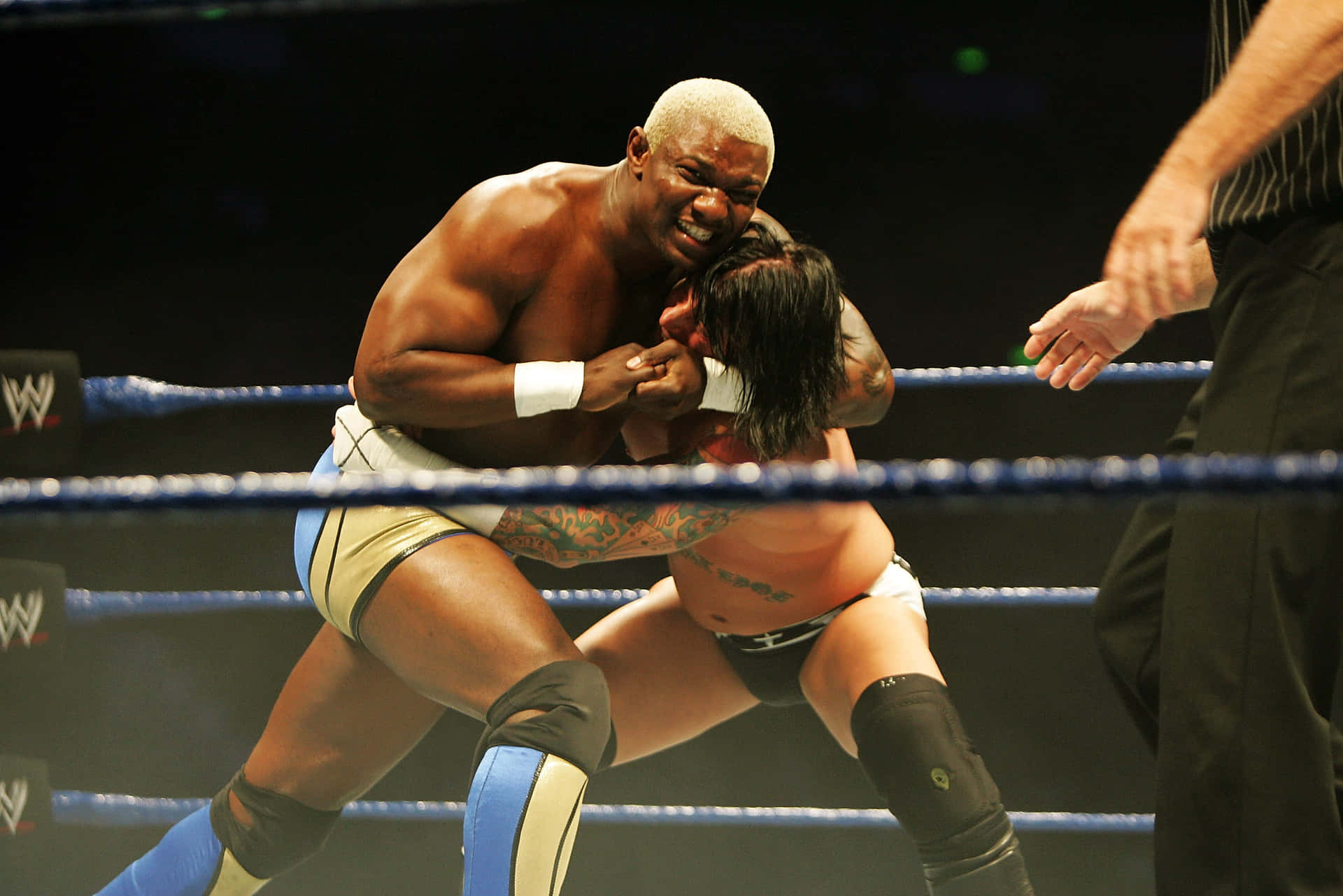 Shelton Benjamin Cm Punk Smackdown Background