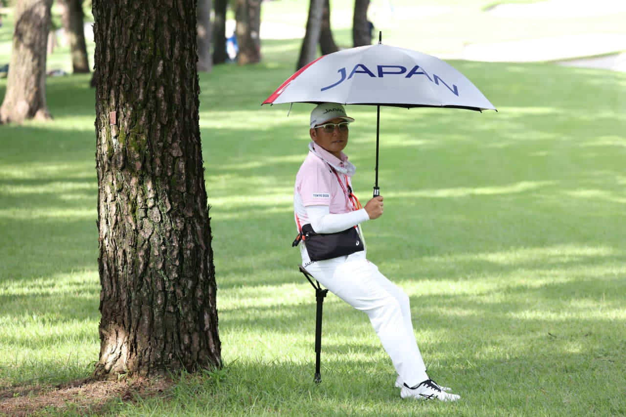 Shigeki Maruyama With Japan Umbrella