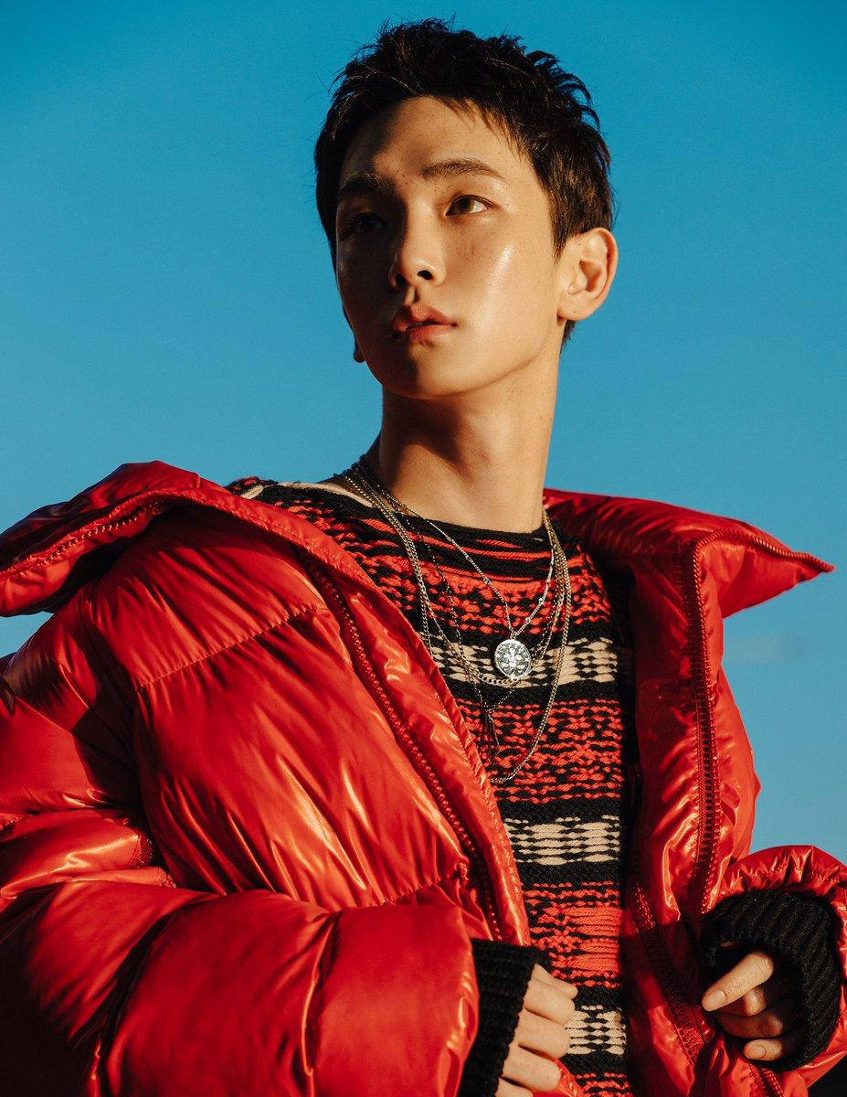 Shinee Key Red Outdoors Background