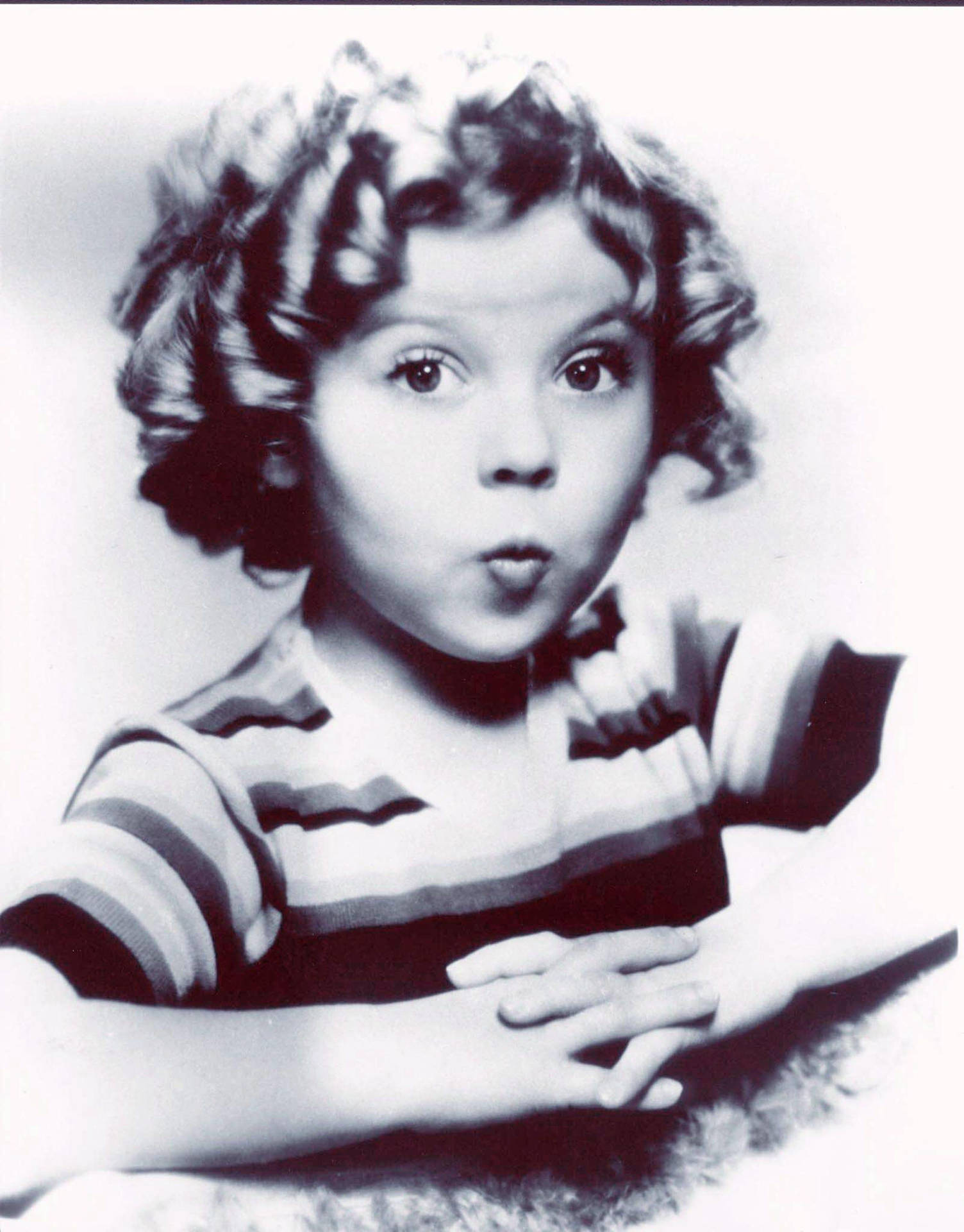 Shirley Temple In Striped T-shirt Background