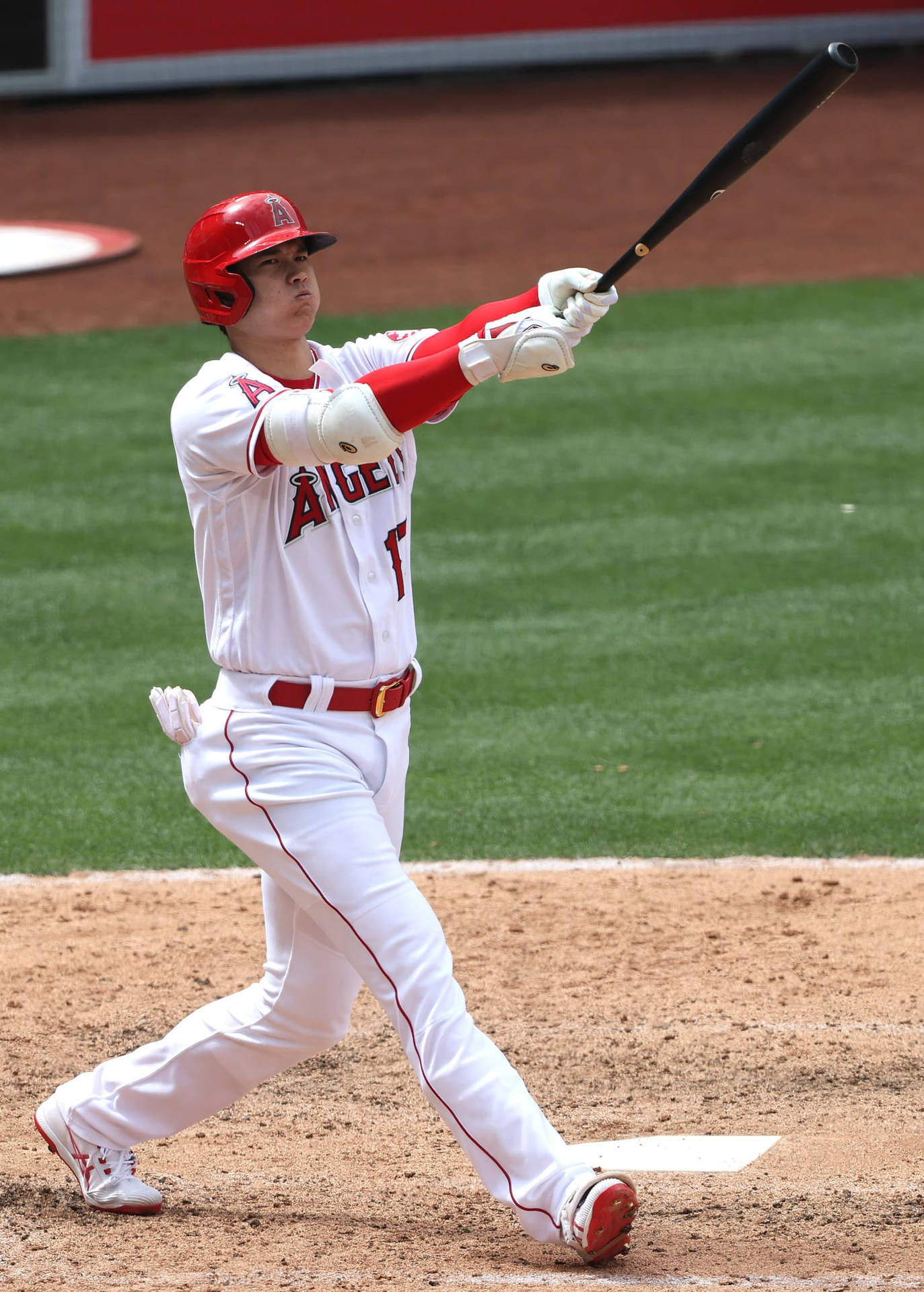 Shohei Ohtani Bat Pointing