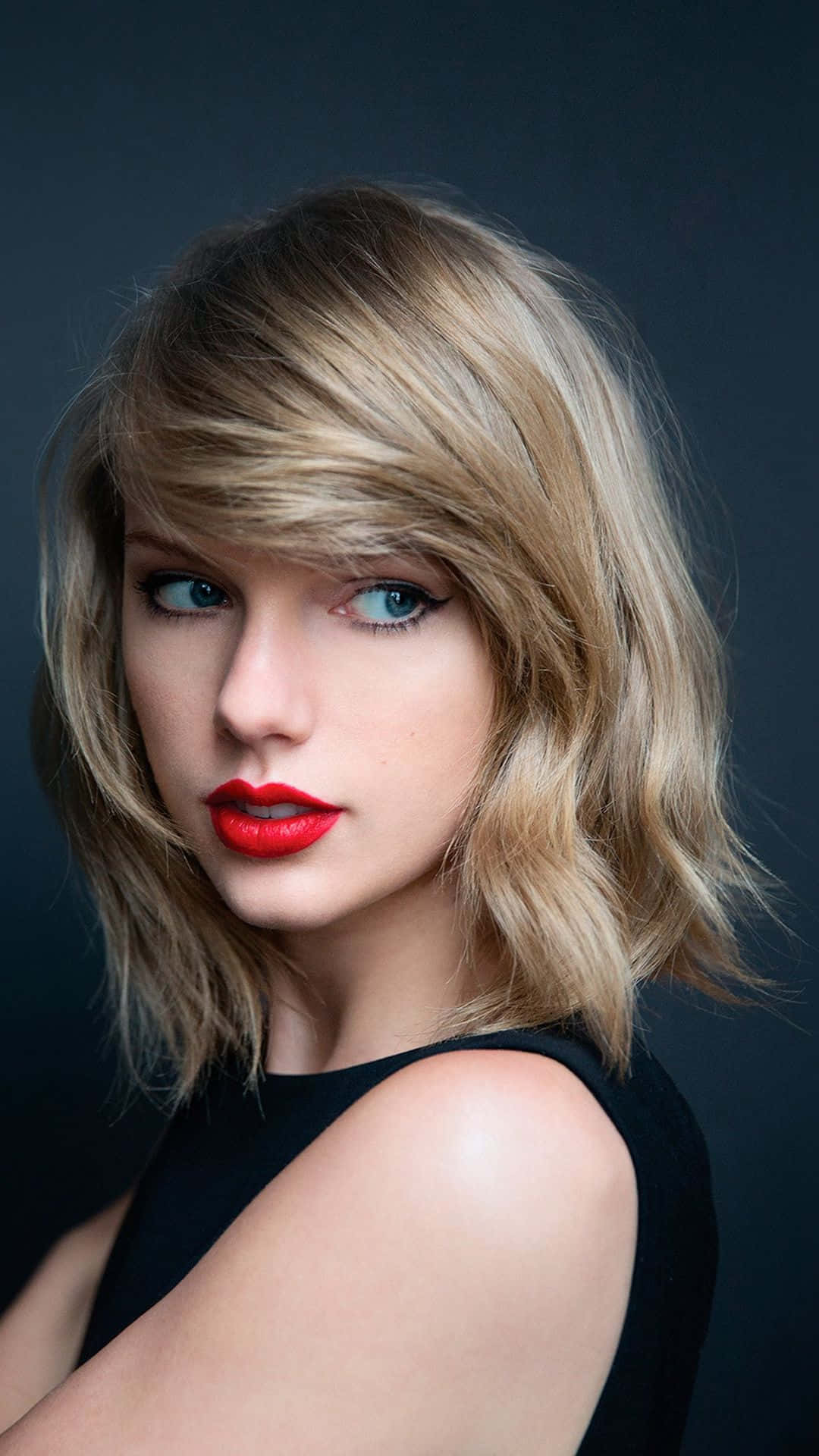 Short-haired Taylor Swift Iphone Background