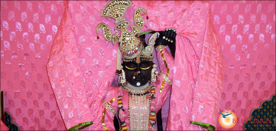 Shrinathji Golden Headdress Pink Robes