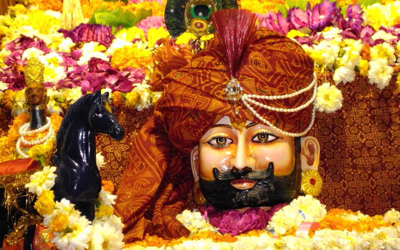 Shyam Baba Close-up With Horse Background