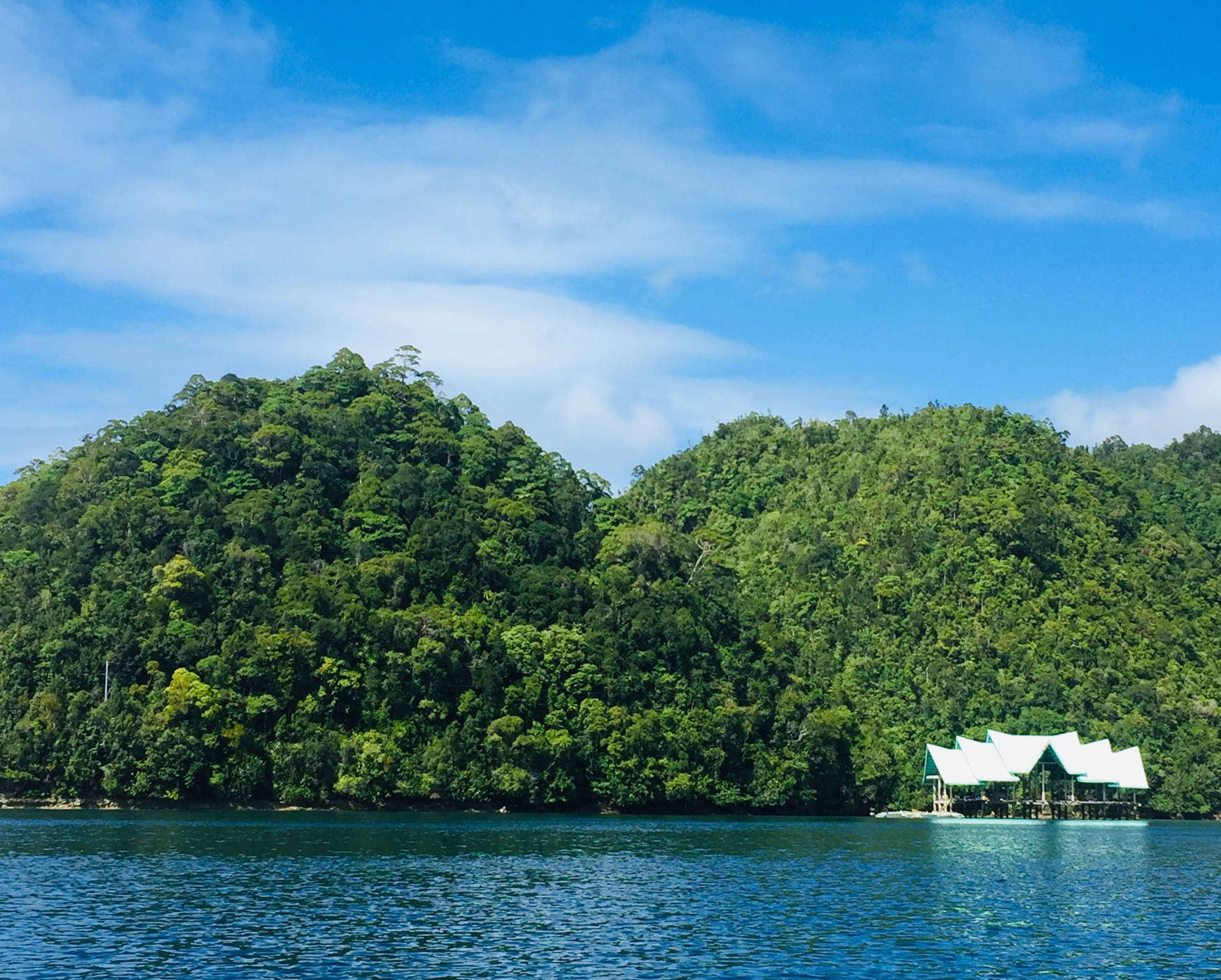 Siargao Island Sugba Lagoon Cliffs Background