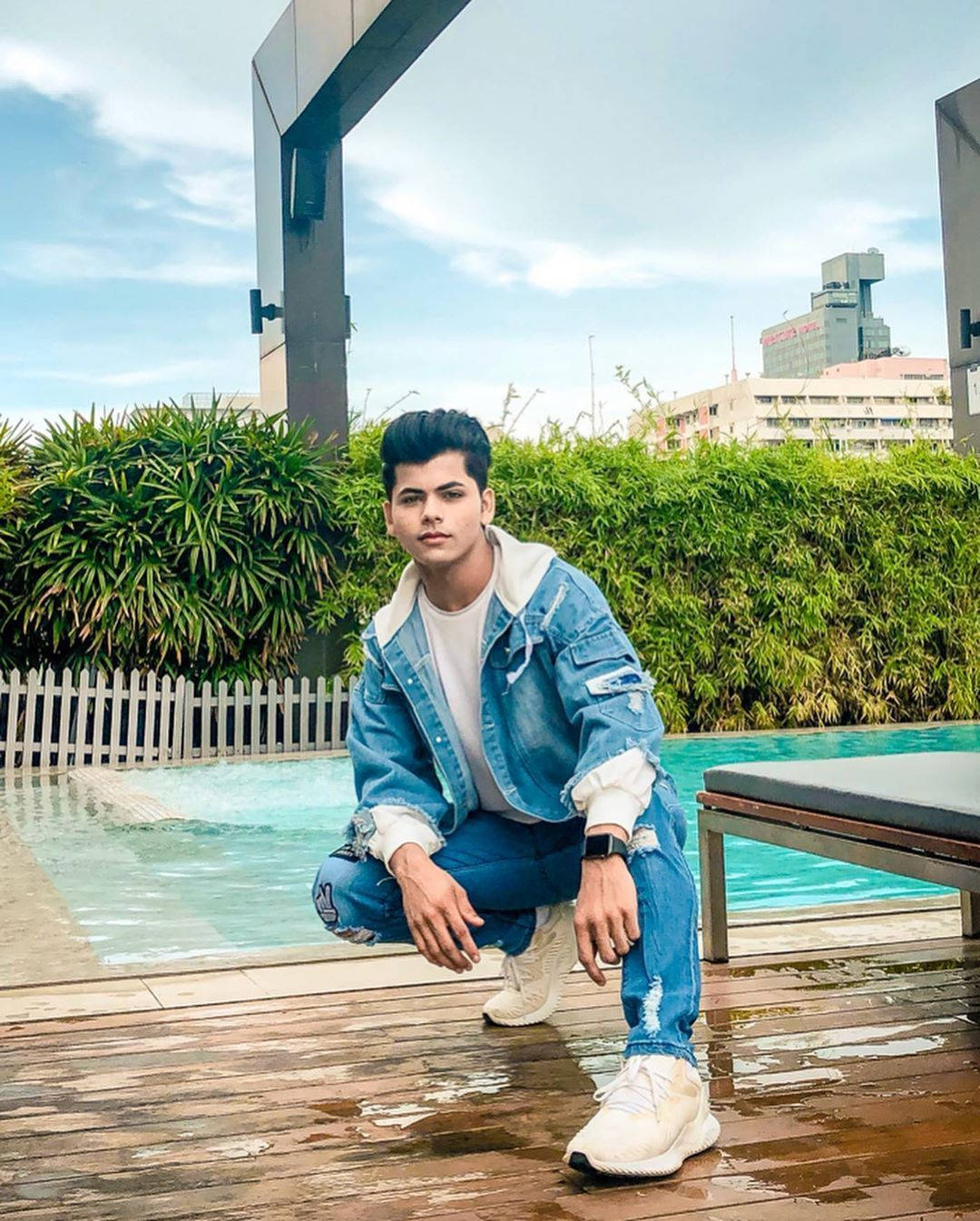 Siddharth Nigam By The Pool