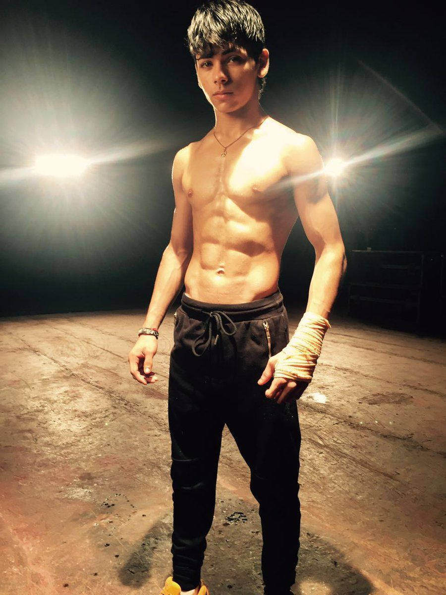 Siddharth Nigam Shirtless