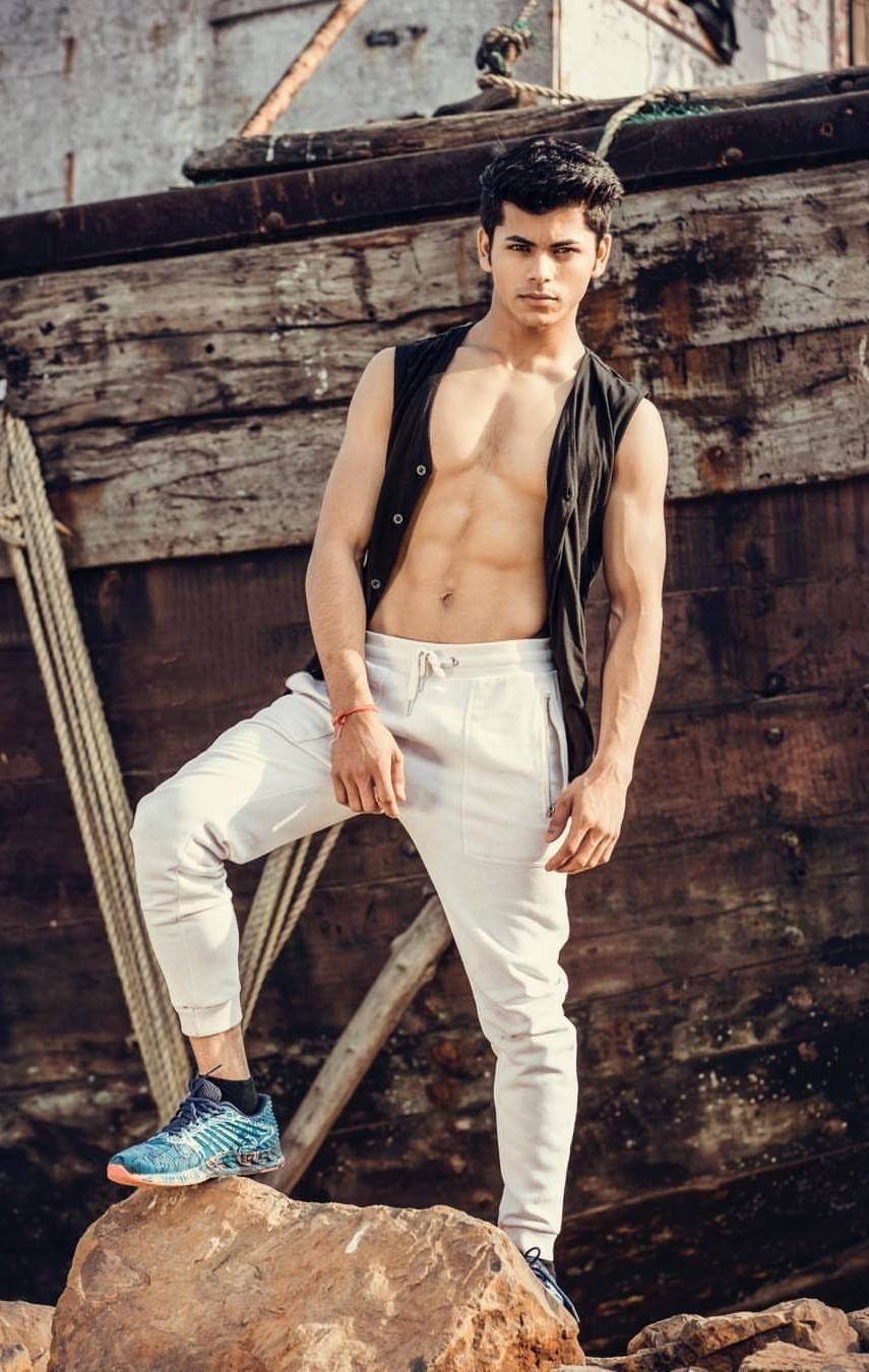 Siddharth Nigam Standing Posing