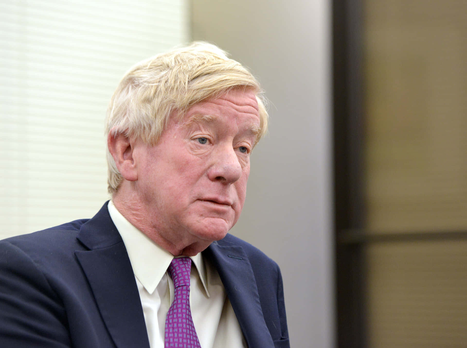 Side Profile Of William Weld Background