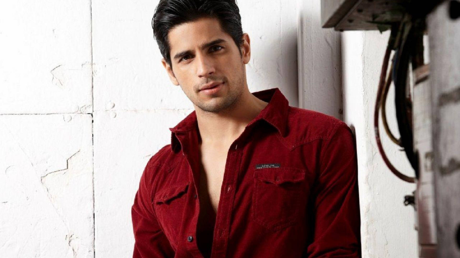 Sidharth Malhotra Unbuttoned Shirt Background