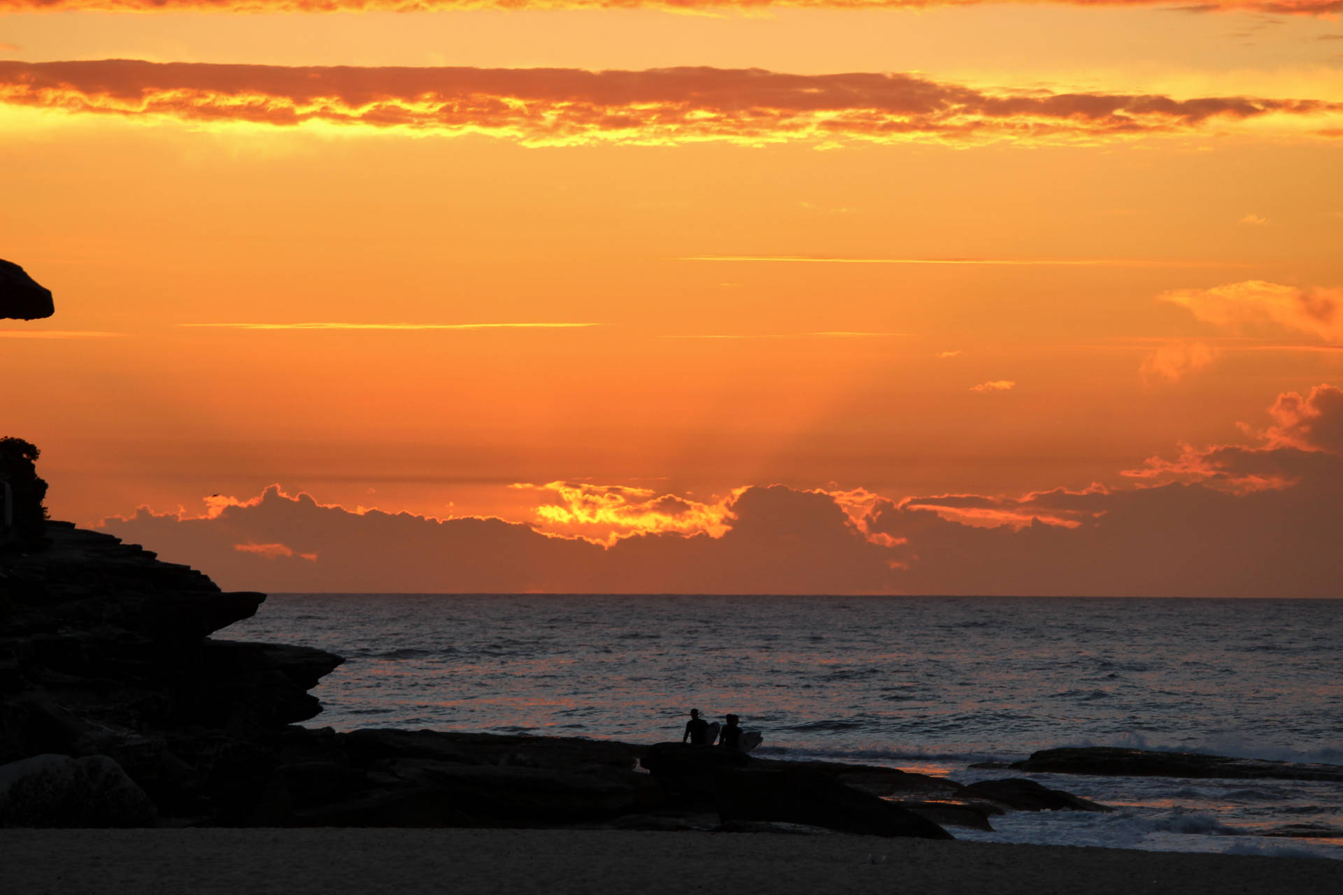 Silhouette, Friends, Friendship, Sunset, Sea Background