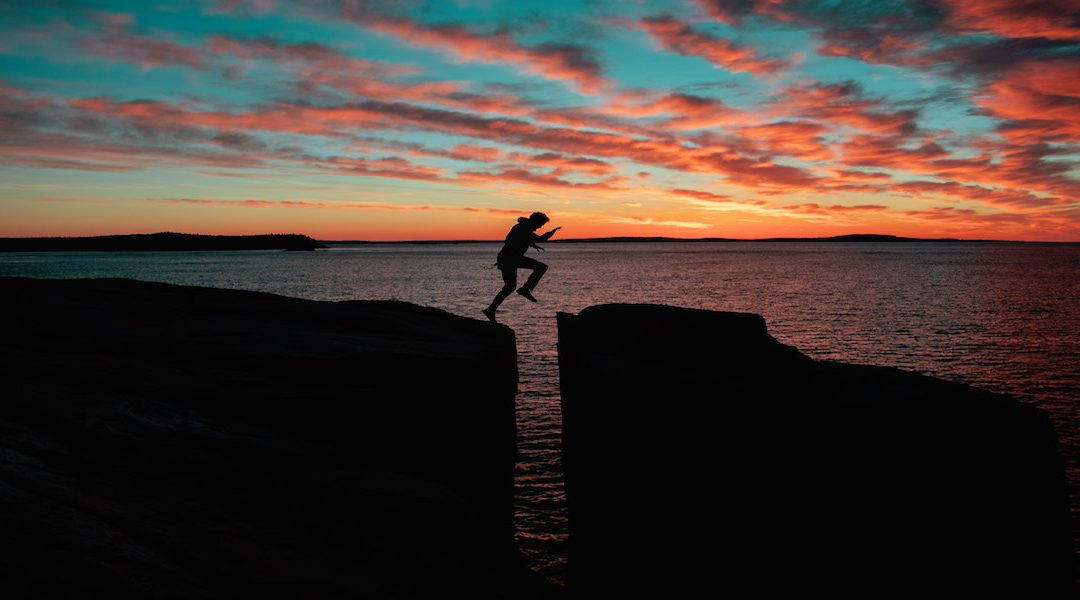 Silhouette Tenacious Mountain Climber Background