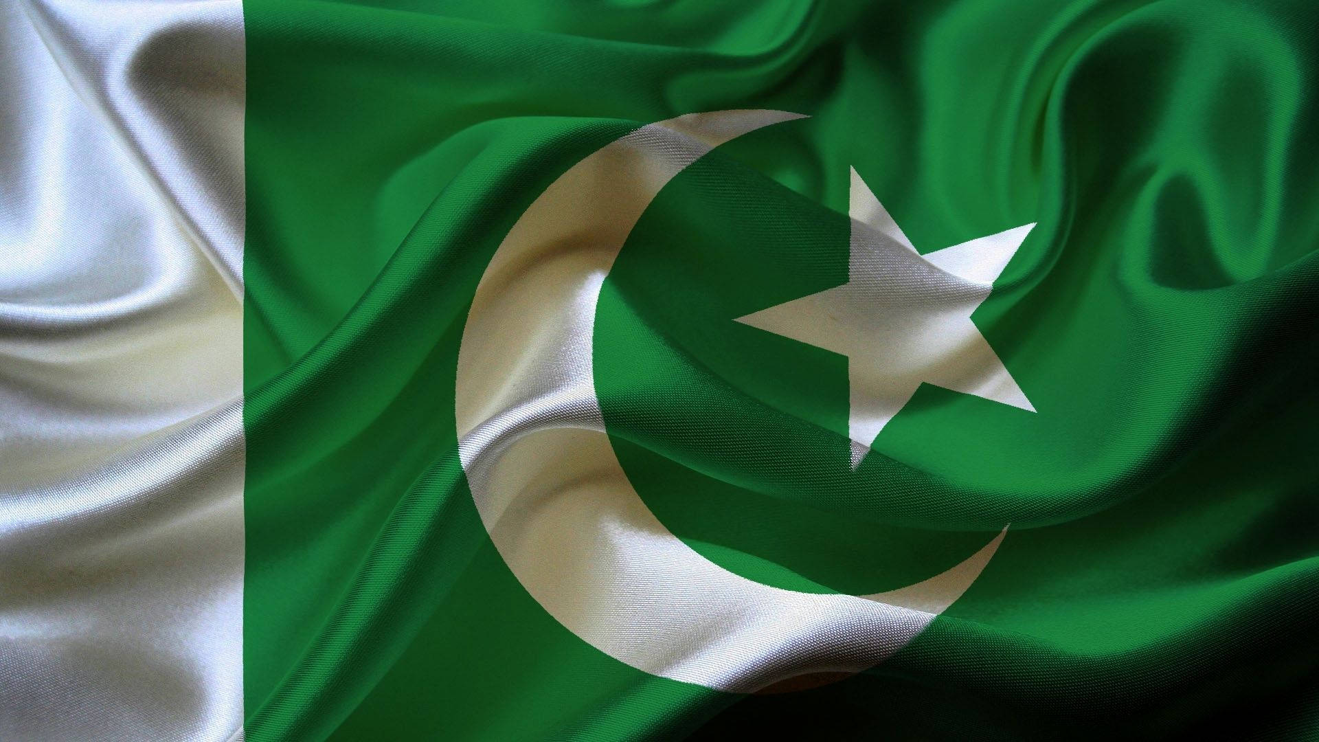 Silky Pakistan Flag Background