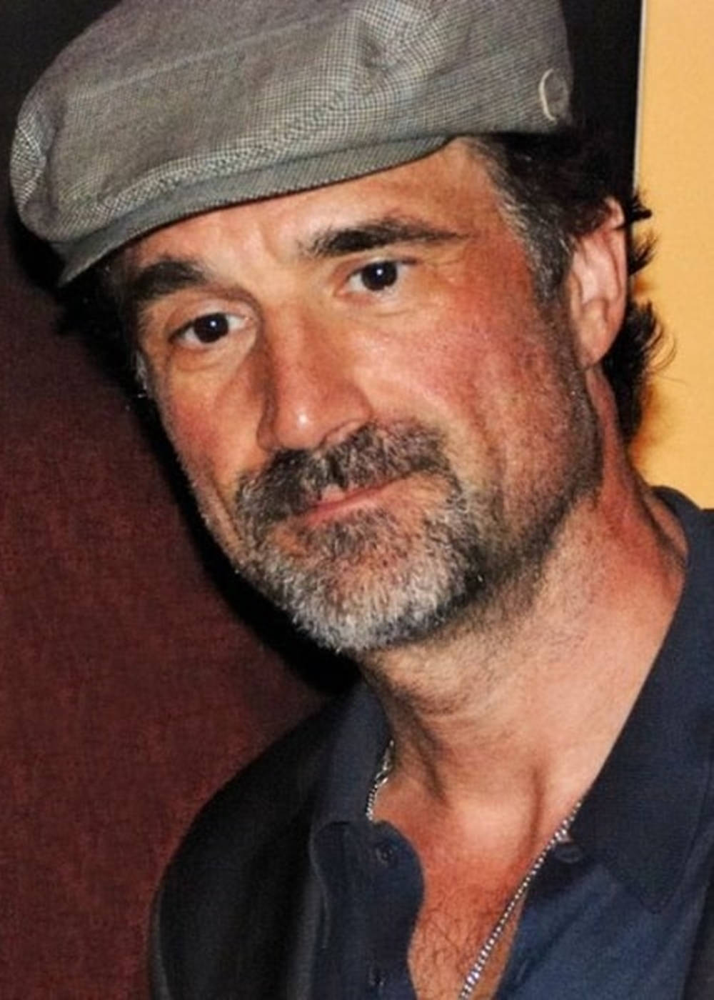 Silver Beret Elias Koteas