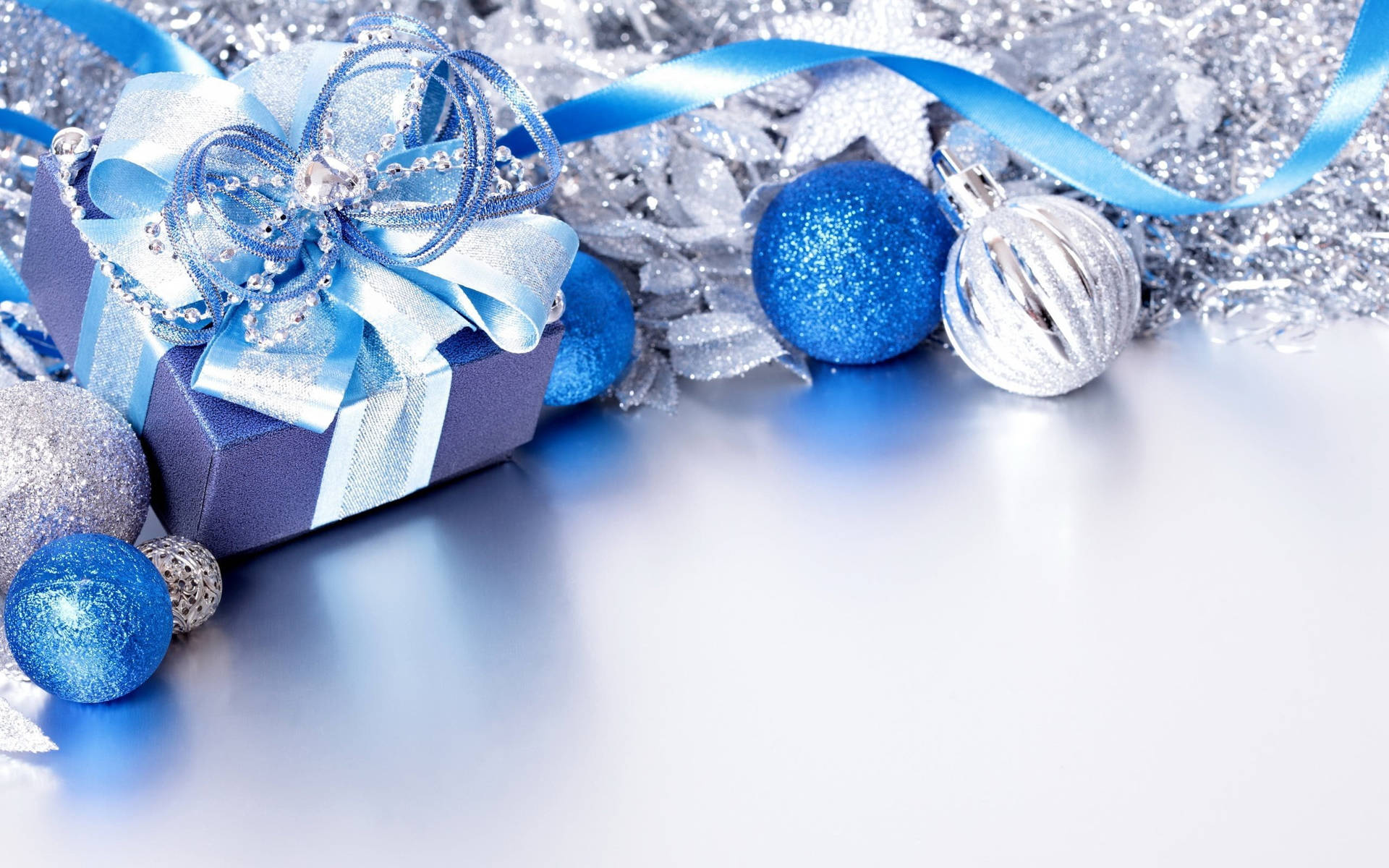 Silver Blue Christmas Balls With Gift