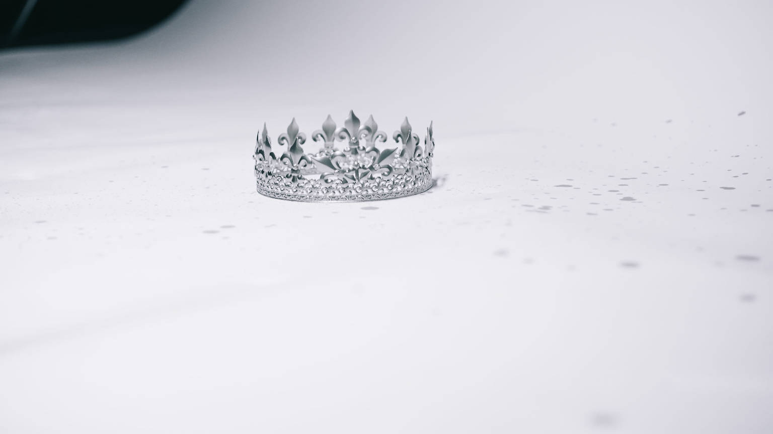 Silver Glitter Crown Ring Background