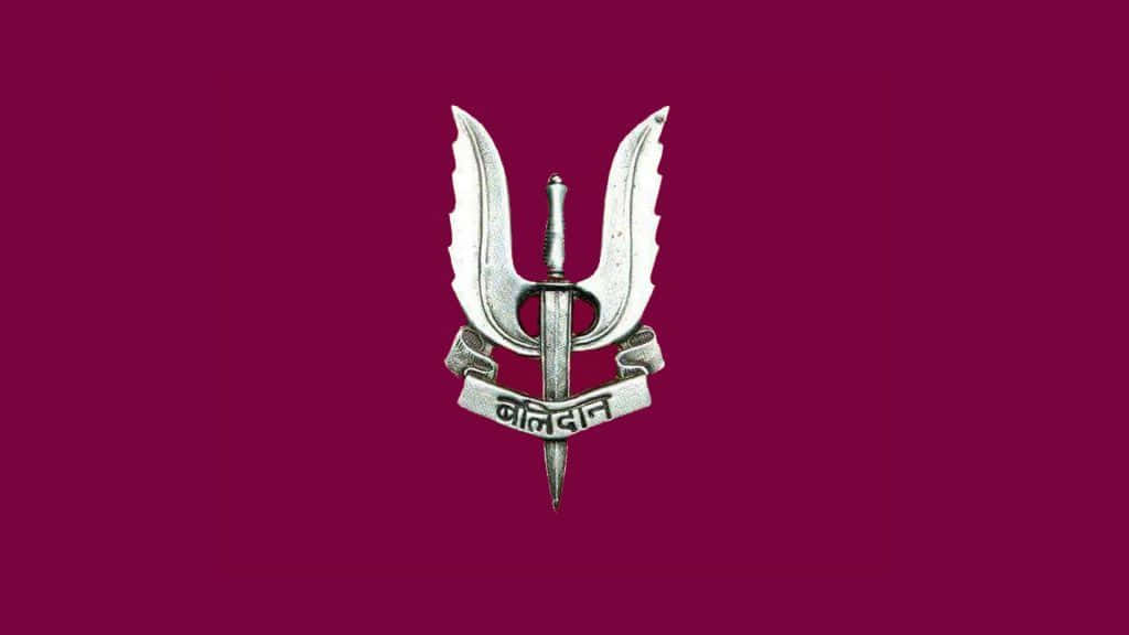 Silver Winged Swordand Trident Badgeon Maroon Background Background