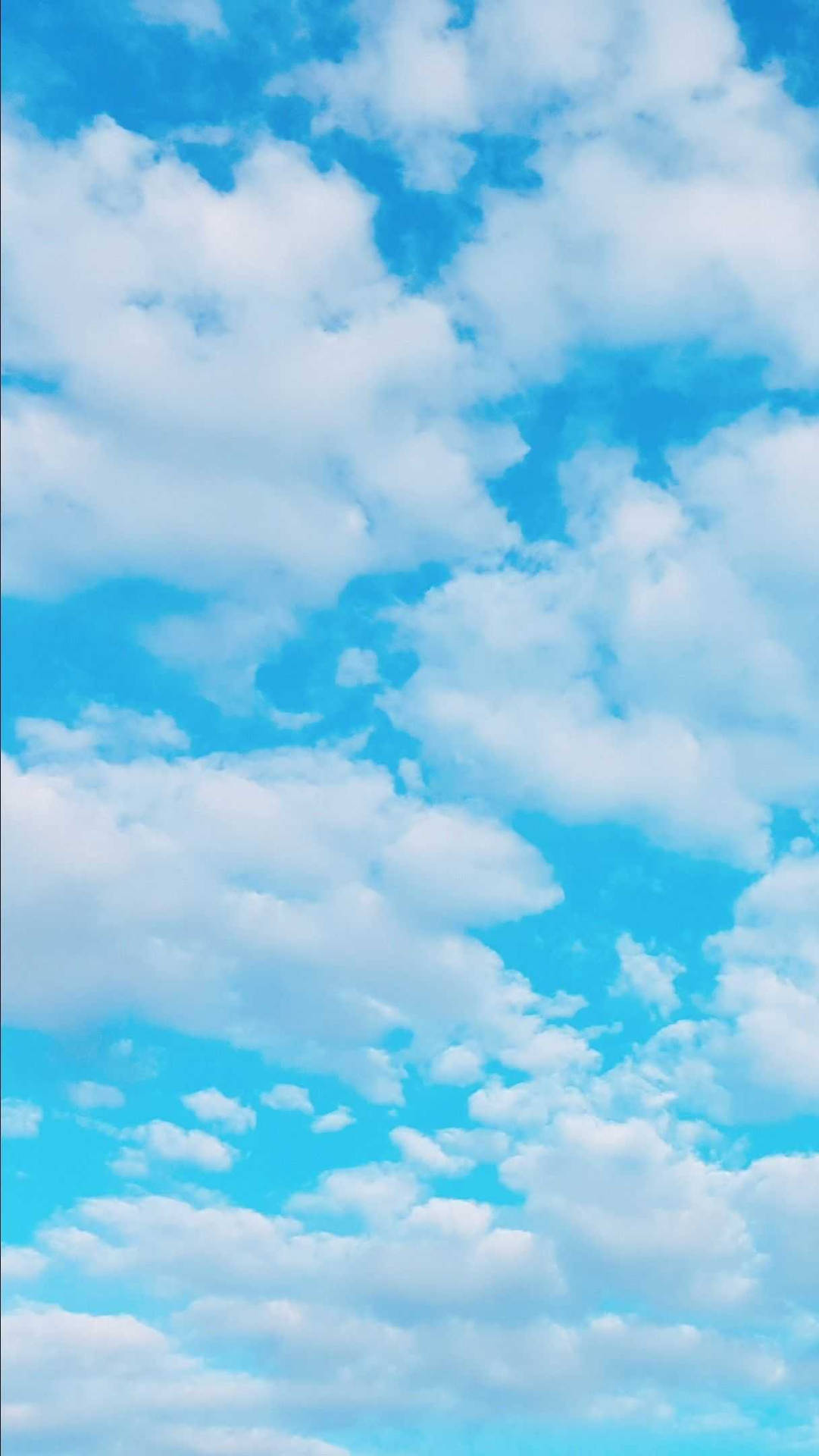 Simple Blue Aesthetic Cloudy Sky Background