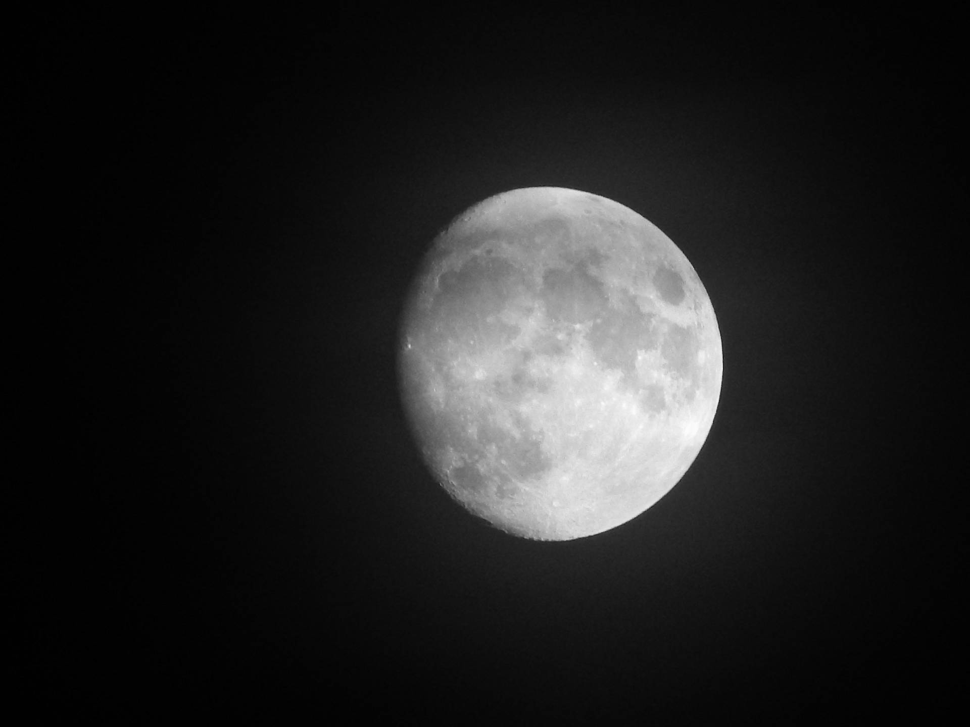Simple Dark Aesthetic Gray Moon Background