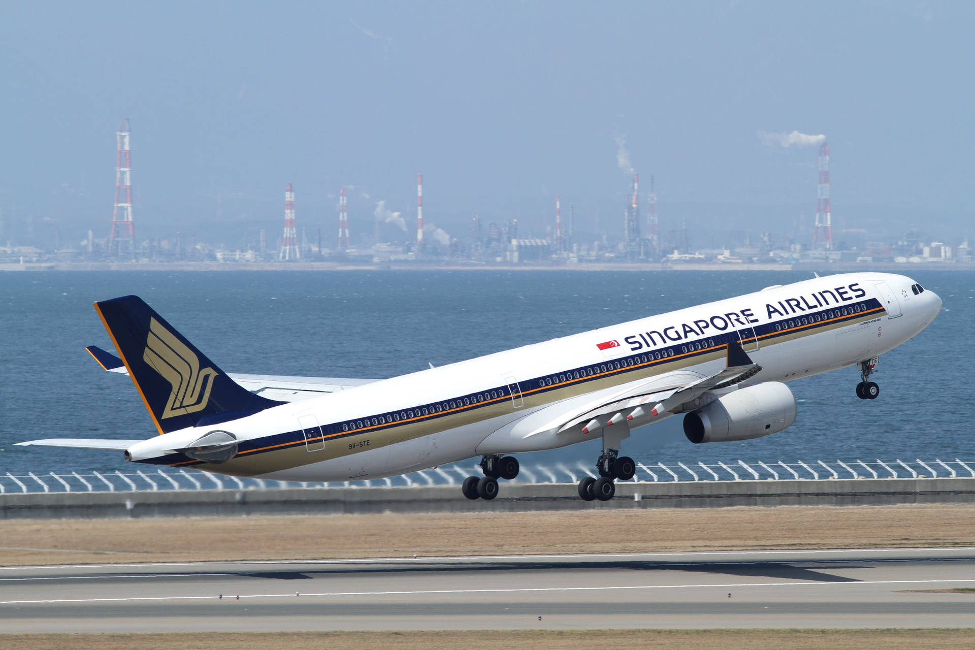 Singapore Airlines City Landscape Background