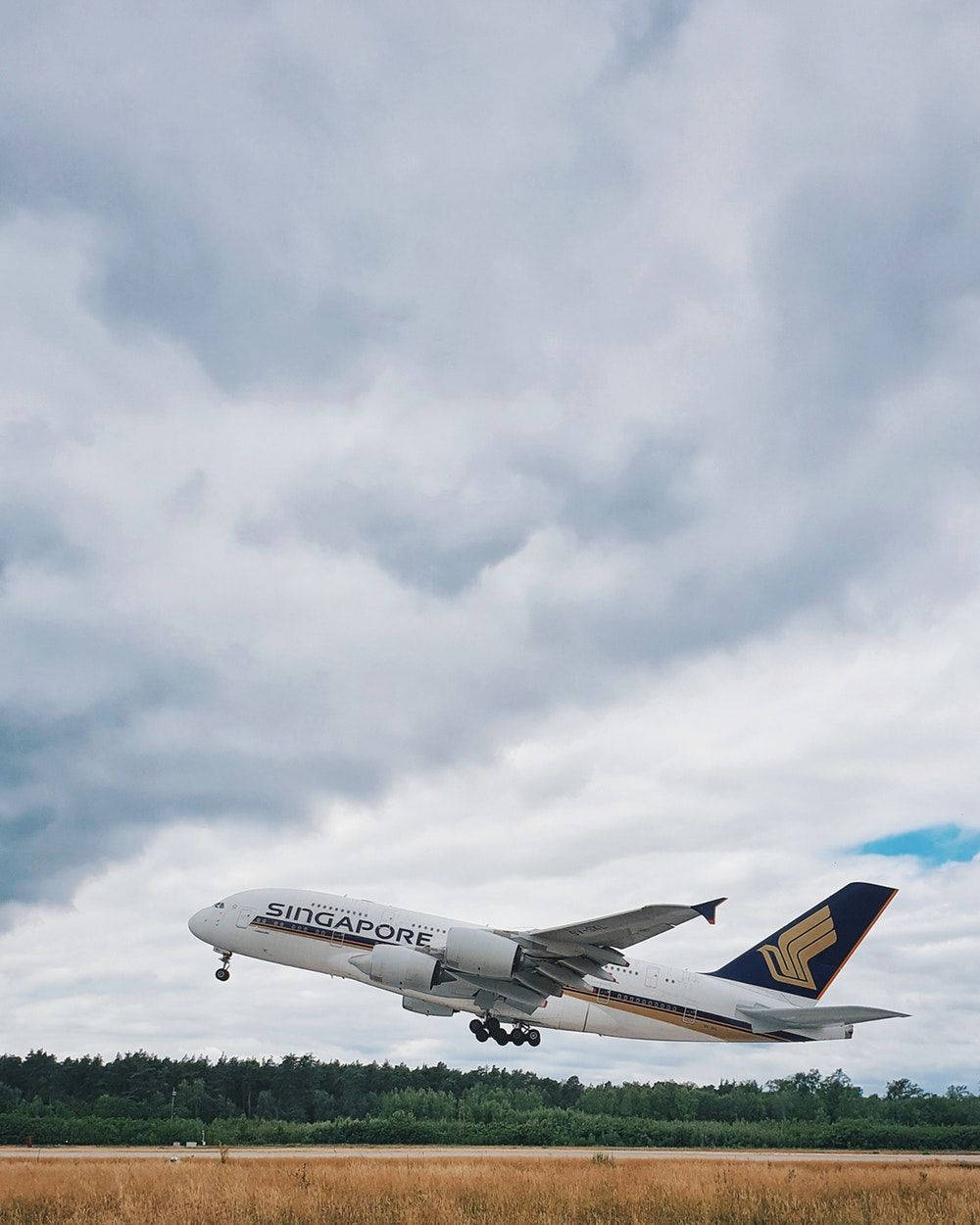 Singapore Airlines Cloudy Weather