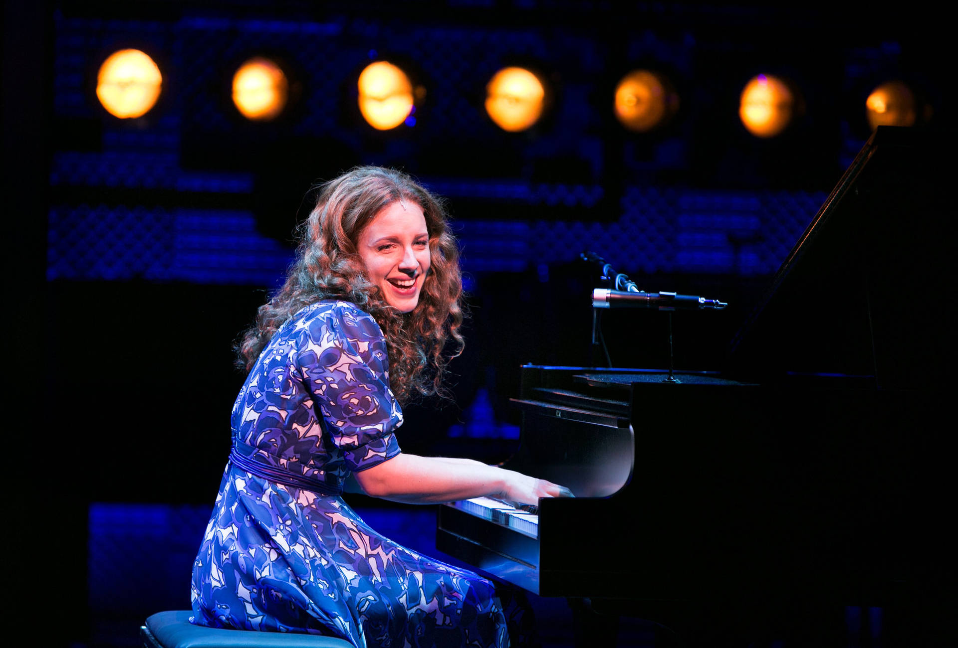 Singer Carole King