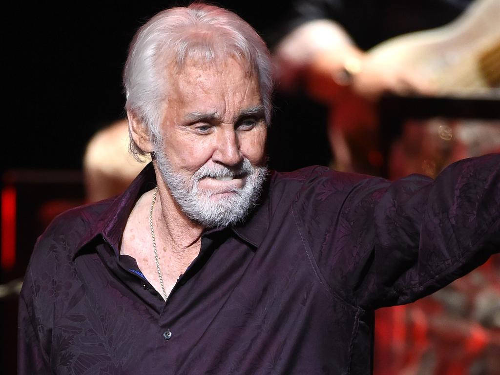 Singer-songwriter Kenny Rogers Background